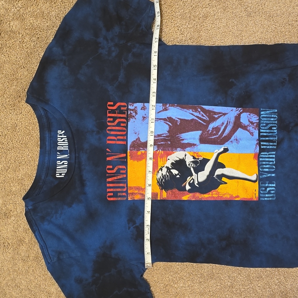 🍇Guns N Roses Tee Shirt🍇 - Picture 6 of 7